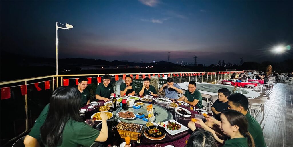 暮色漫山时，同心话协作 ——PTI 跨部门项目小组团建活动纪实（images 3）